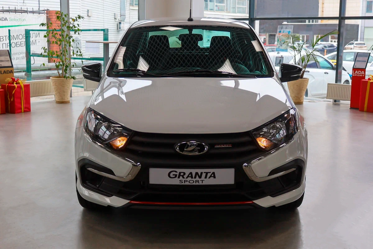 Lada Granta Sport Седан в Челябинск - фото №2