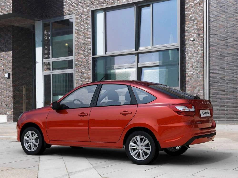 Lada Granta Лифтбек в Челябинск - еще фото