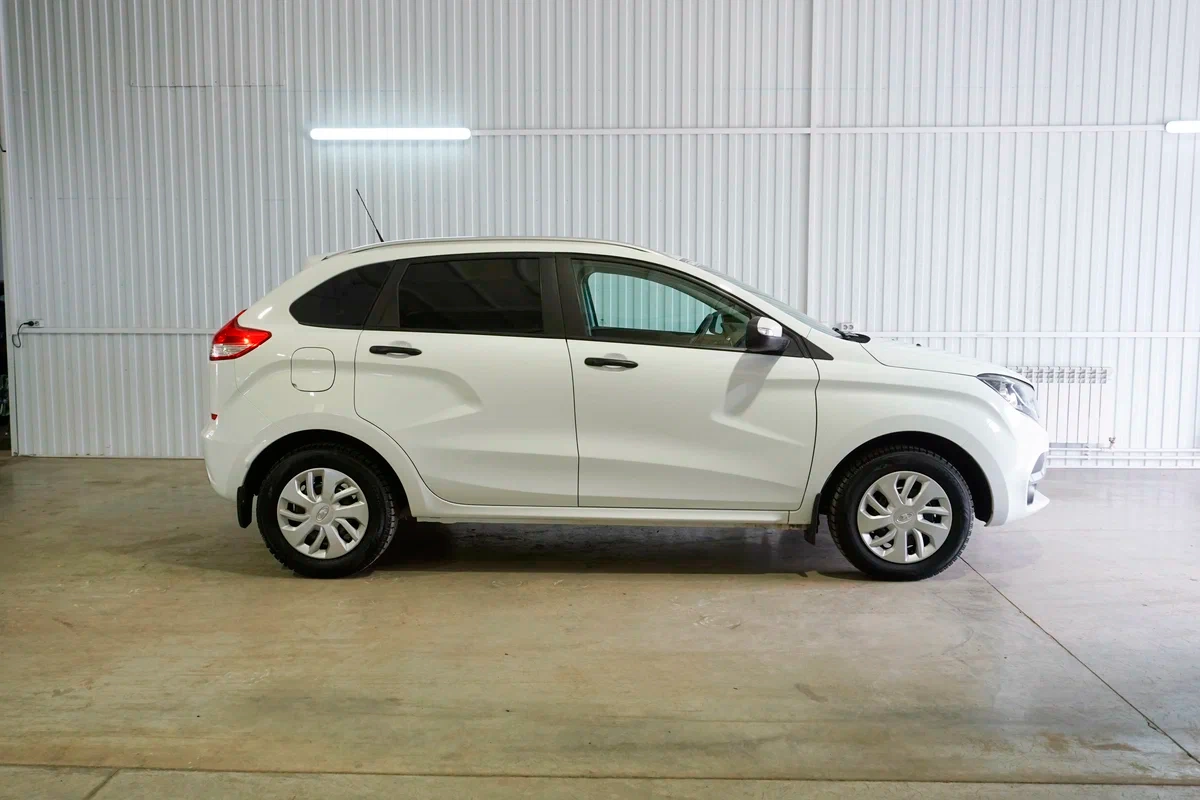 Lada Xray в Челябинск - фото №3